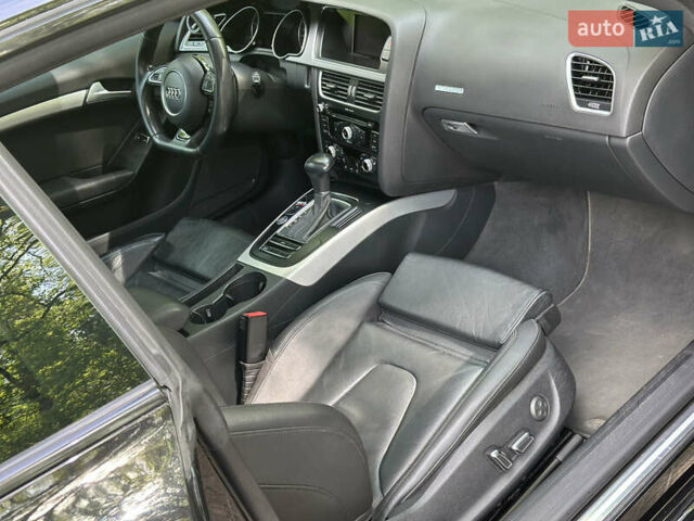 Чорний Ауді A5, об'ємом двигуна 1.98 л та пробігом 152 тис. км за 13000 $, фото 14 на Automoto.ua