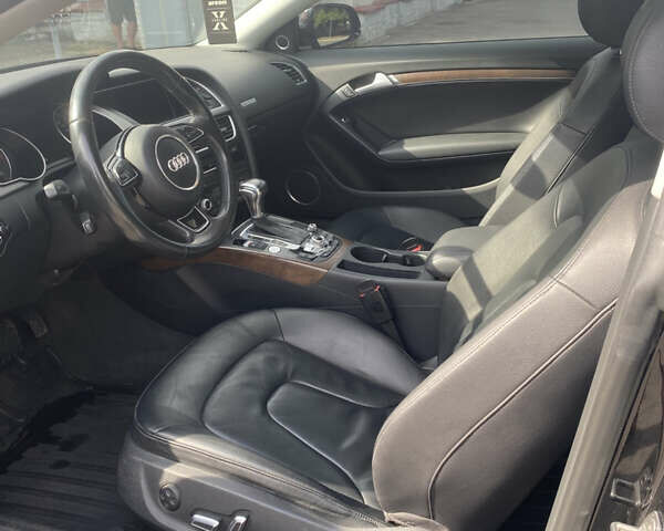Чорний Ауді A5, об'ємом двигуна 1.98 л та пробігом 90 тис. км за 15500 $, фото 7 на Automoto.ua