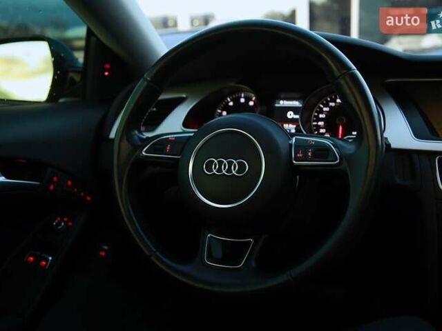 Черный Ауди А5, объемом двигателя 2 л и пробегом 123 тыс. км за 15000 $, фото 12 на Automoto.ua