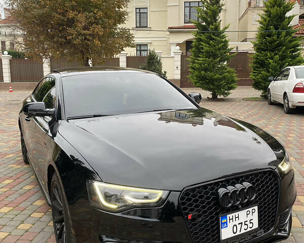 Черный Ауди А5, объемом двигателя 1.98 л и пробегом 162 тыс. км за 13999 $, фото 2 на Automoto.ua