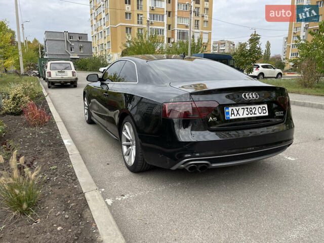Черный Ауди А5, объемом двигателя 1.98 л и пробегом 122 тыс. км за 15000 $, фото 3 на Automoto.ua