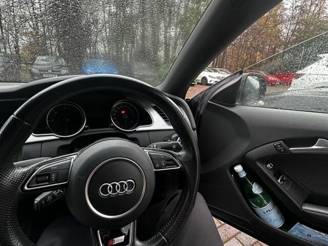 Черный Ауди А5, объемом двигателя 2 л и пробегом 207 тыс. км за 7000 $, фото 4 на Automoto.ua