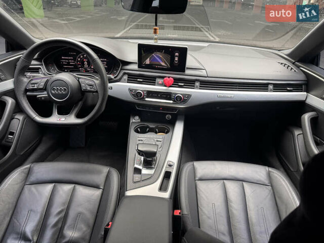 Чорний Ауді A5, об'ємом двигуна 2 л та пробігом 80 тис. км за 24000 $, фото 12 на Automoto.ua