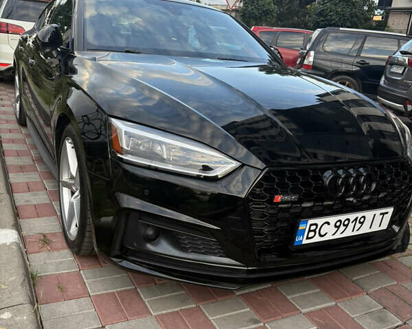 Черный Ауди А5, объемом двигателя 1.98 л и пробегом 131 тыс. км за 24000 $, фото 5 на Automoto.ua