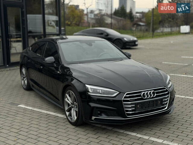 Черный Ауди А5, объемом двигателя 1.98 л и пробегом 168 тыс. км за 27900 $, фото 3 на Automoto.ua