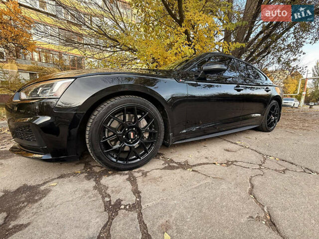 Чорний Ауді A5, об'ємом двигуна 1.98 л та пробігом 86 тис. км за 31000 $, фото 4 на Automoto.ua