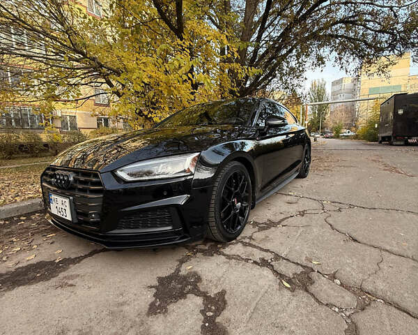 Чорний Ауді A5, об'ємом двигуна 1.98 л та пробігом 86 тис. км за 31000 $, фото 1 на Automoto.ua