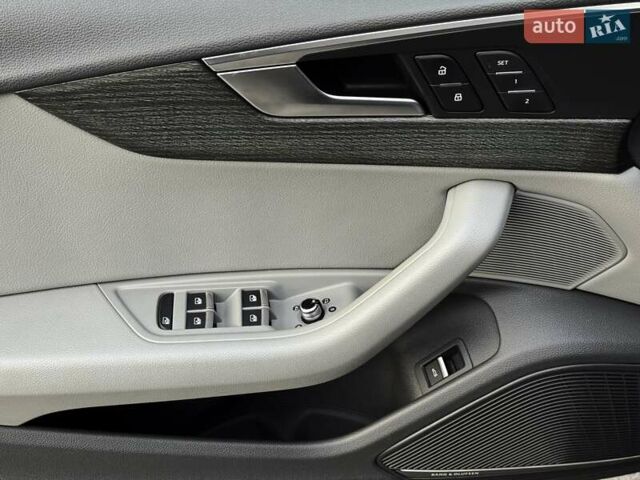 Черный Ауди А5, объемом двигателя 1.98 л и пробегом 80 тыс. км за 27500 $, фото 54 на Automoto.ua