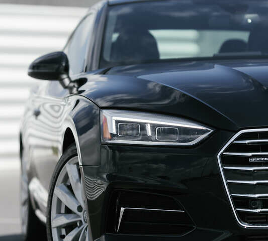 Черный Ауди А5, объемом двигателя 1.98 л и пробегом 87 тыс. км за 22900 $, фото 5 на Automoto.ua