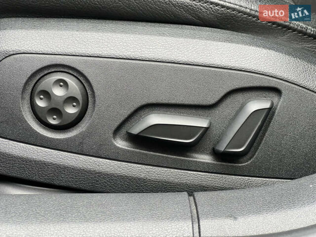 Черный Ауди А5, объемом двигателя 1.98 л и пробегом 240 тыс. км за 23000 $, фото 34 на Automoto.ua