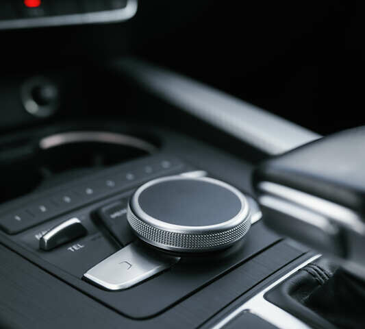 Черный Ауди А5, объемом двигателя 1.98 л и пробегом 87 тыс. км за 22900 $, фото 14 на Automoto.ua