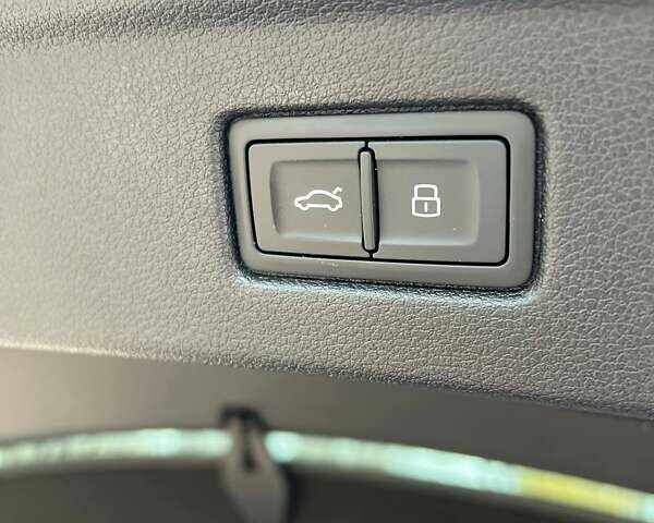 Черный Ауди А5, объемом двигателя 1.98 л и пробегом 111 тыс. км за 26000 $, фото 16 на Automoto.ua