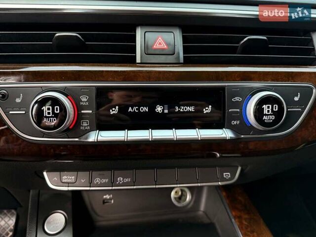 Черный Ауди А5, объемом двигателя 2 л и пробегом 266 тыс. км за 21190 $, фото 17 на Automoto.ua