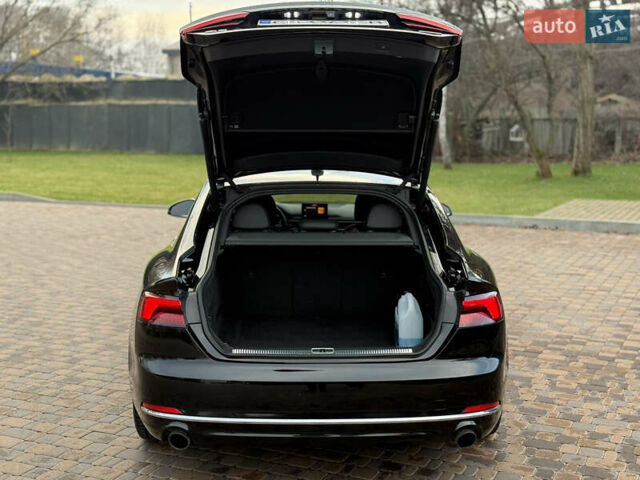 Чорний Ауді A5, об'ємом двигуна 2 л та пробігом 194 тис. км за 22500 $, фото 37 на Automoto.ua