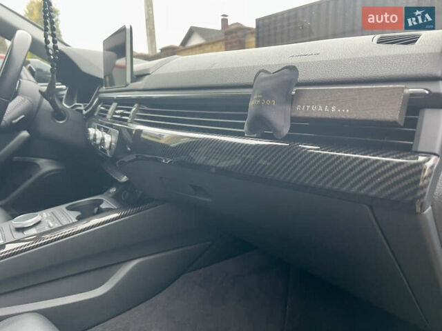 Чорний Ауді A5, об'ємом двигуна 1.98 л та пробігом 80 тис. км за 29500 $, фото 17 на Automoto.ua