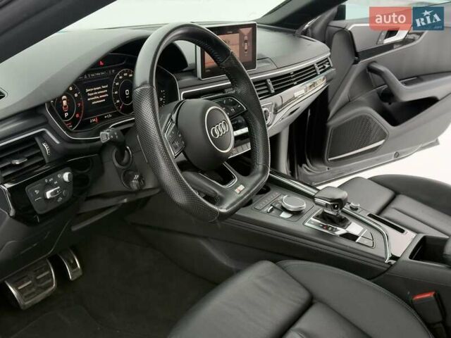 Чорний Ауді A5, об'ємом двигуна 2 л та пробігом 80 тис. км за 25890 $, фото 46 на Automoto.ua