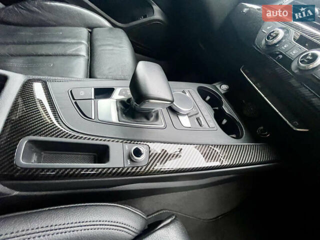 Чорний Ауді A5, об'ємом двигуна 1.98 л та пробігом 80 тис. км за 29500 $, фото 12 на Automoto.ua