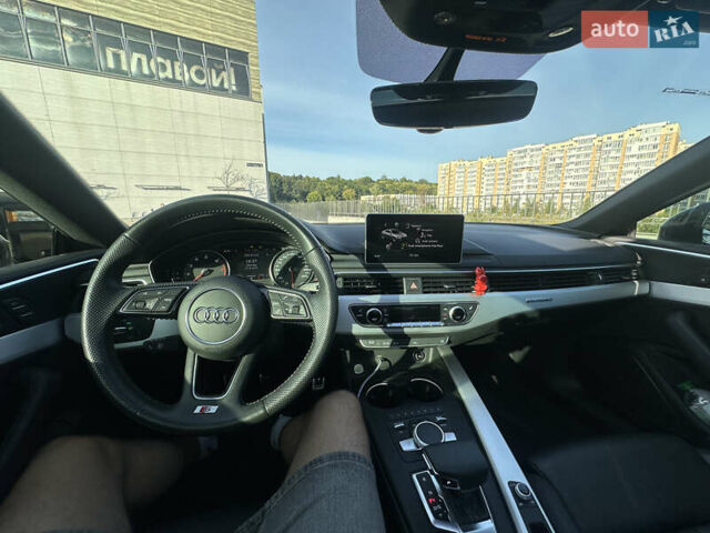 Черный Ауди А5, объемом двигателя 2 л и пробегом 84 тыс. км за 23500 $, фото 4 на Automoto.ua