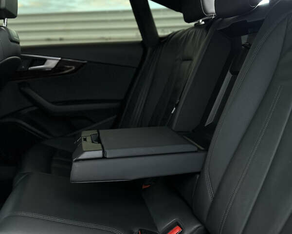 Черный Ауди А5, объемом двигателя 2 л и пробегом 170 тыс. км за 24000 $, фото 15 на Automoto.ua