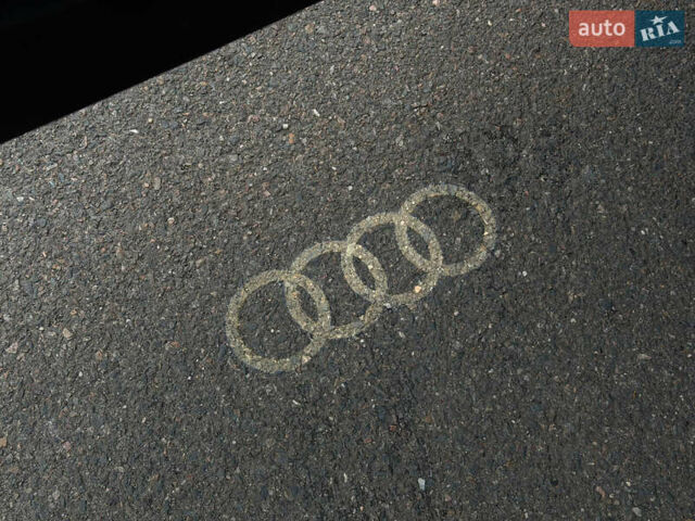 Чорний Ауді A5, об'ємом двигуна 1.98 л та пробігом 125 тис. км за 22800 $, фото 49 на Automoto.ua