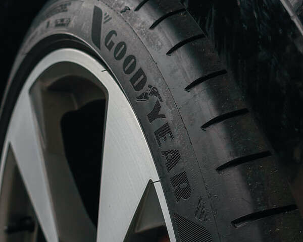 Чорний Ауді A5, об'ємом двигуна 1.98 л та пробігом 83 тис. км за 33000 $, фото 45 на Automoto.ua