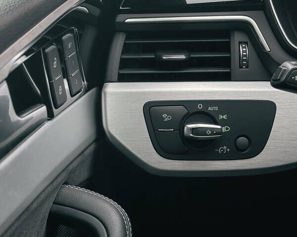 Чорний Ауді A5, об'ємом двигуна 1.98 л та пробігом 83 тис. км за 33000 $, фото 37 на Automoto.ua