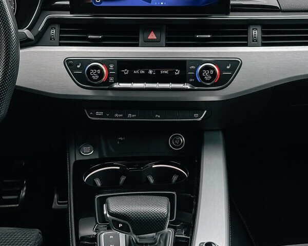 Чорний Ауді A5, об'ємом двигуна 1.98 л та пробігом 83 тис. км за 33000 $, фото 27 на Automoto.ua