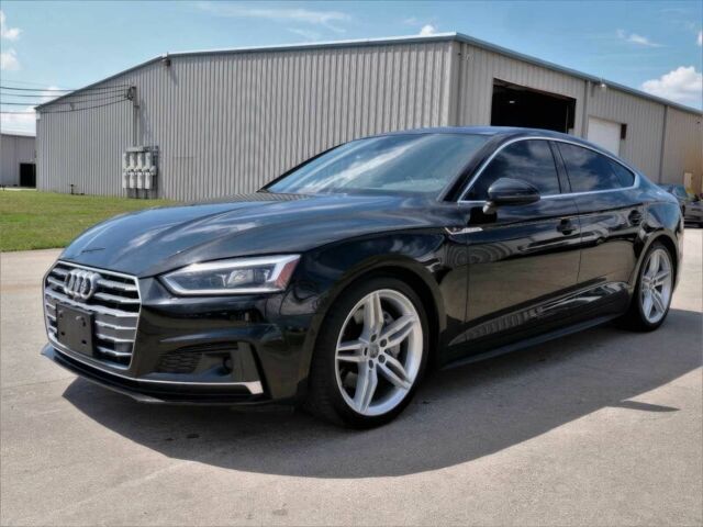 Чорний Ауді A5, об'ємом двигуна 2 л та пробігом 30 тис. км за 22300 $, фото 2 на Automoto.ua