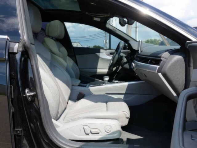 Чорний Ауді A5, об'ємом двигуна 2 л та пробігом 30 тис. км за 22300 $, фото 9 на Automoto.ua