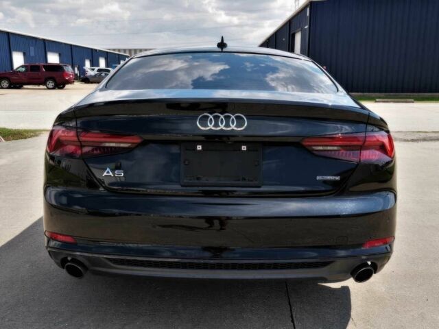 Чорний Ауді A5, об'ємом двигуна 2 л та пробігом 30 тис. км за 22300 $, фото 6 на Automoto.ua
