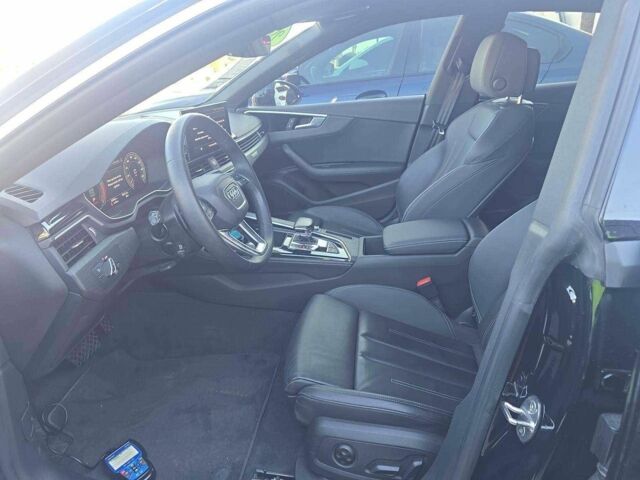 Чорний Ауді A5, об'ємом двигуна 2 л та пробігом 55 тис. км за 11000 $, фото 9 на Automoto.ua