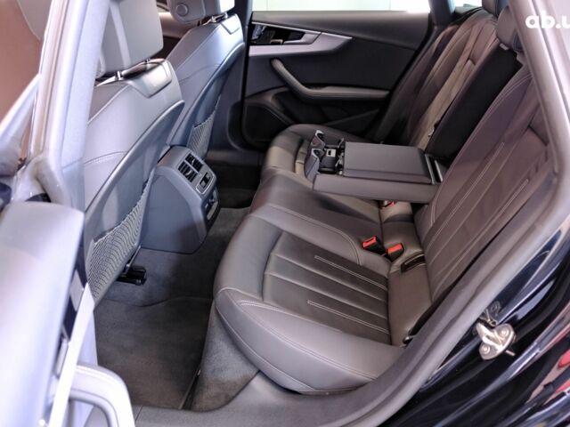 Черный Ауди А5, объемом двигателя 2 л и пробегом 48 тыс. км за 29900 $, фото 7 на Automoto.ua