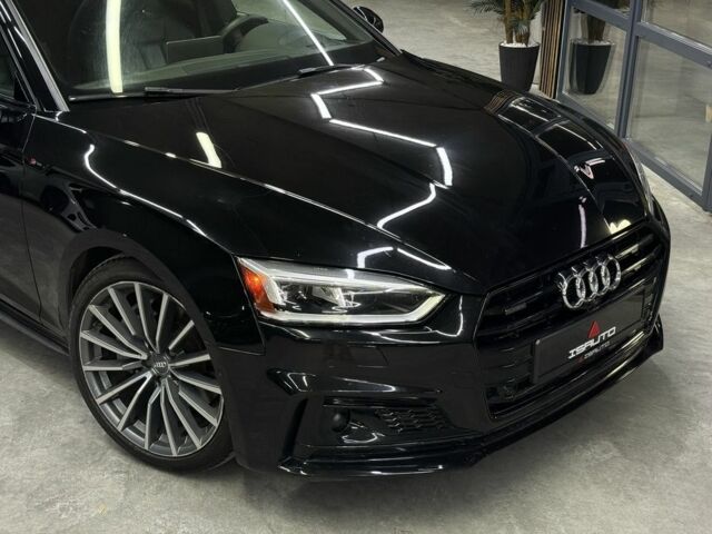 Черный Ауди А5, объемом двигателя 2 л и пробегом 101 тыс. км за 27900 $, фото 1 на Automoto.ua