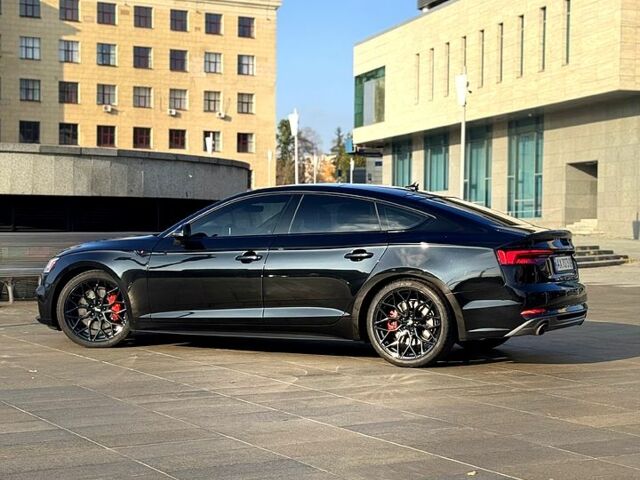Чорний Ауді A5, об'ємом двигуна 2 л та пробігом 88 тис. км за 27500 $, фото 3 на Automoto.ua