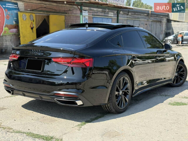 Черный Ауди А5, объемом двигателя 1.98 л и пробегом 115 тыс. км за 31900 $, фото 9 на Automoto.ua