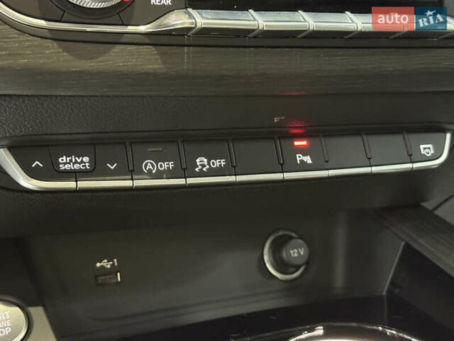 Чорний Ауді A5, об'ємом двигуна 1.98 л та пробігом 64 тис. км за 36900 $, фото 33 на Automoto.ua