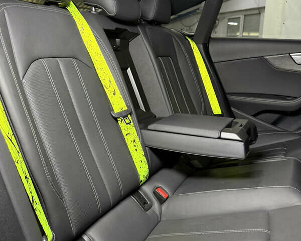 Чорний Ауді A5, об'ємом двигуна 1.98 л та пробігом 64 тис. км за 36900 $, фото 52 на Automoto.ua