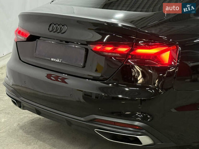 Чорний Ауді A5, об'ємом двигуна 1.98 л та пробігом 64 тис. км за 36900 $, фото 11 на Automoto.ua