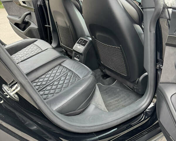 Черный Ауди А5, объемом двигателя 1.98 л и пробегом 75 тыс. км за 42000 $, фото 30 на Automoto.ua