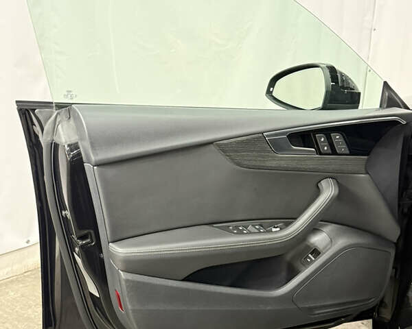 Чорний Ауді A5, об'ємом двигуна 1.98 л та пробігом 64 тис. км за 36900 $, фото 20 на Automoto.ua