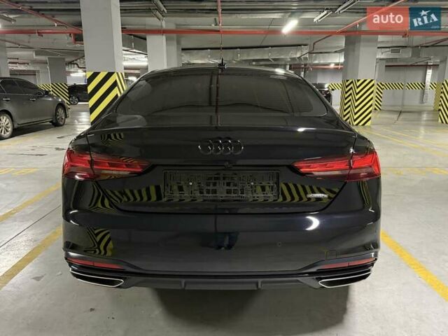 Чорний Ауді A5, об'ємом двигуна 1.98 л та пробігом 7 тис. км за 35900 $, фото 4 на Automoto.ua