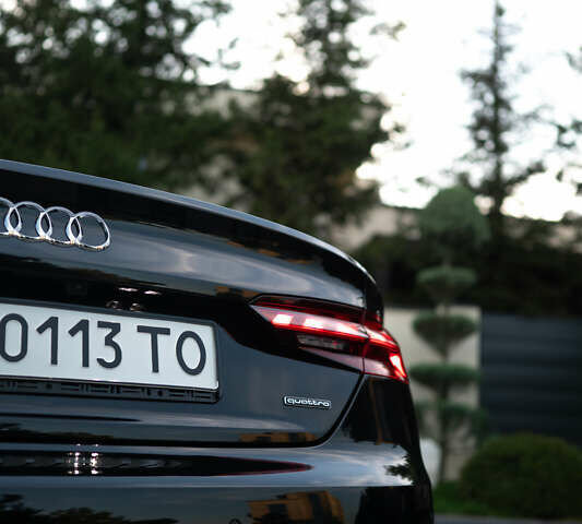 Черный Ауди А5, объемом двигателя 1.98 л и пробегом 27 тыс. км за 39000 $, фото 10 на Automoto.ua