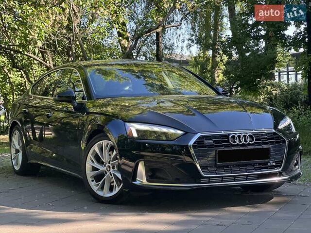 Черный Ауди А5, объемом двигателя 1.98 л и пробегом 16 тыс. км за 39555 $, фото 2 на Automoto.ua
