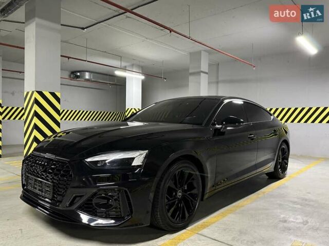 Чорний Ауді A5, об'ємом двигуна 1.98 л та пробігом 7 тис. км за 35900 $, фото 5 на Automoto.ua