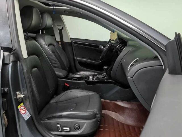 Коричневый Ауди А5, объемом двигателя 2 л и пробегом 130 тыс. км за 5600 $, фото 7 на Automoto.ua