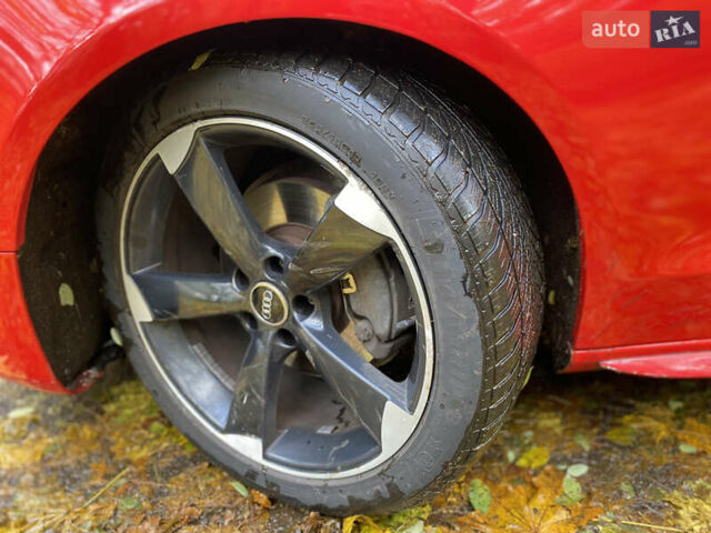 Ауді A5 2010 у Києві на Automoto.ua Червоний Ауді A5, об'ємом двигуна 1.98 л та пробігом 183 тис. км за 8800 $, фото 6 на Automoto.ua