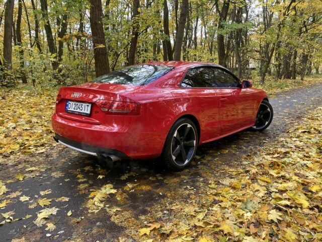 Ауді A5 2010 у Вышгороде на Automoto.ua Червоний Ауді A5, об'ємом двигуна 2 л та пробігом 183 тис. км за 8800 $, фото 15 на Automoto.ua