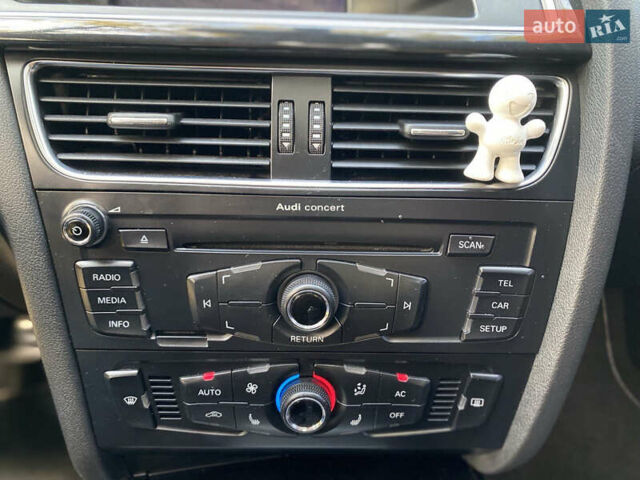 Ауді A5 2010 у Києві на Automoto.ua Червоний Ауді A5, об'ємом двигуна 1.98 л та пробігом 183 тис. км за 8800 $, фото 25 на Automoto.ua