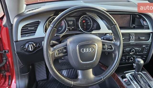 Червоний Ауді A5, об'ємом двигуна 2 л та пробігом 180 тис. км за 16000 $, фото 13 на Automoto.ua