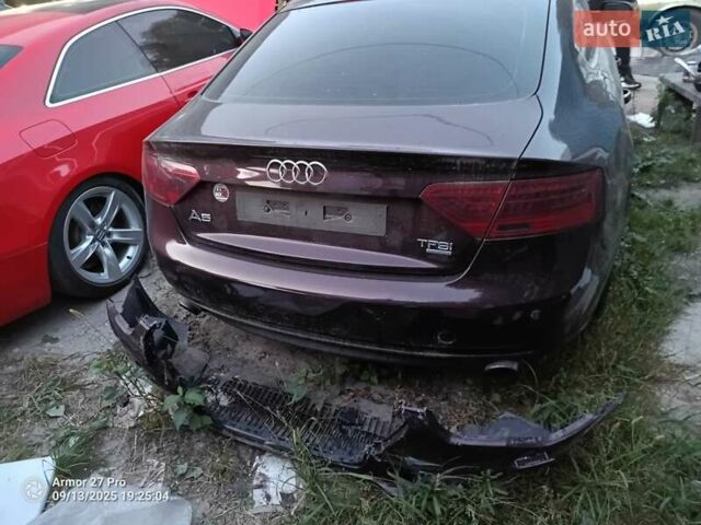 Красный Ауди А5, объемом двигателя 2 л и пробегом 220 тыс. км за 5600 $, фото 7 на Automoto.ua